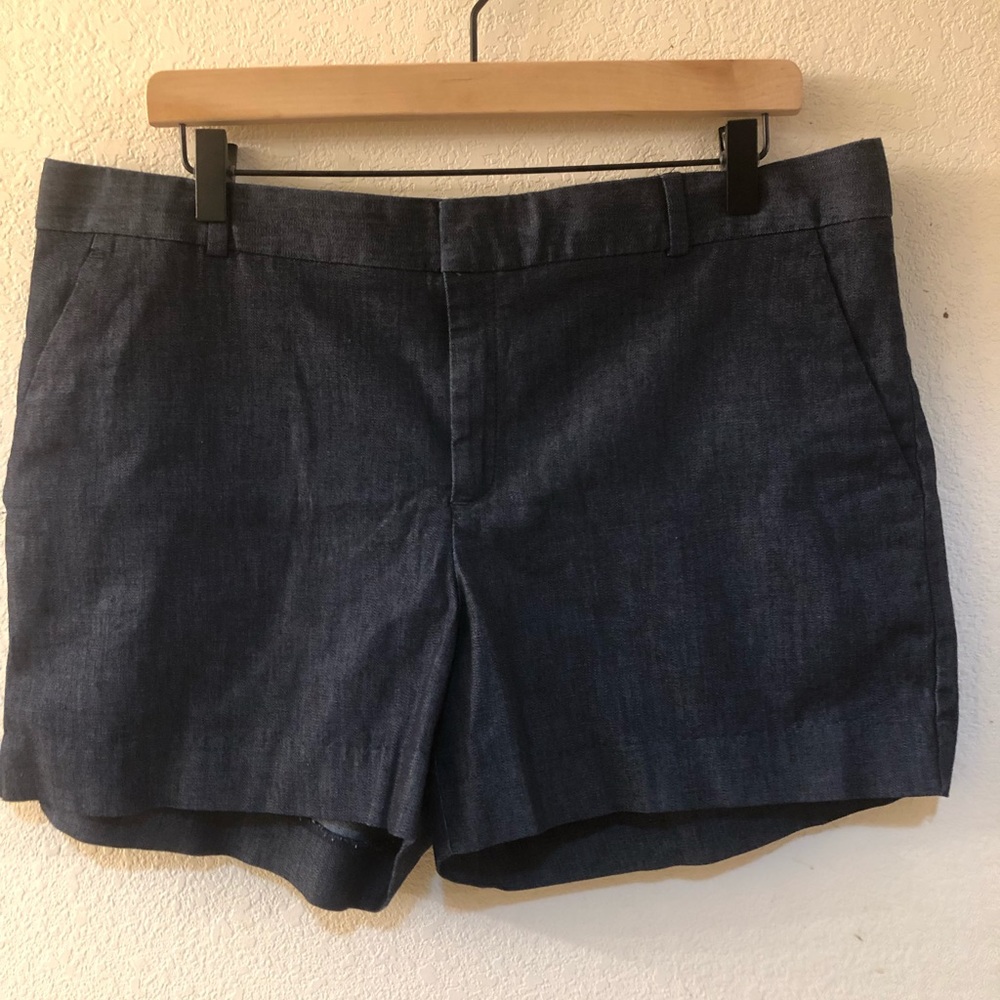Banana Republic Chambray Shorts Petite Large
